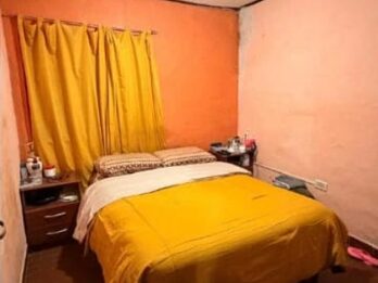🏠 CASA CON LOCAL AL FRENTE – VENTA O PERMUTA