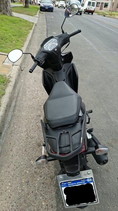 Vende Honda Wave modelo 2021