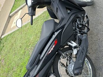 Vende Honda Wave modelo 2021
