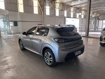 PEUGEOT 208 FELINE TIPTRONIC 1.6L - 2022 - 71.365KM