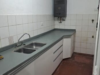 Casa 3 dormitorios calle N. RANDISI