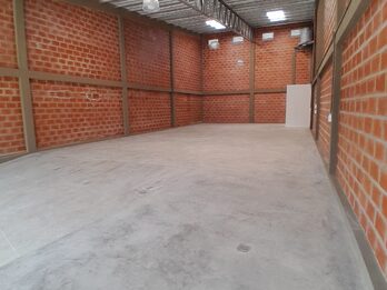 Alquilamos Local calle Almafuerte 1233