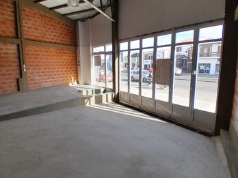 Alquilamos Local calle Almafuerte 1233