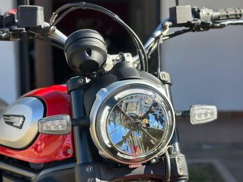 Ducati Scrambler 800
