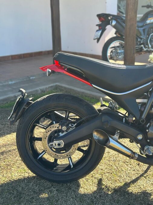 Ducati Scrambler 800