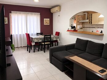 SE VENDE DEPARTAMENTO DE 3 DORMITORIOS ZONA CENTRO CON COCHERA