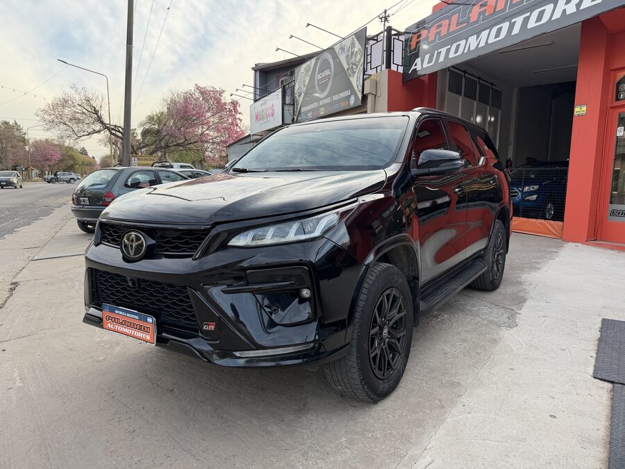 Toyota SW4 GR-S 2.8 4x4 AT 2022