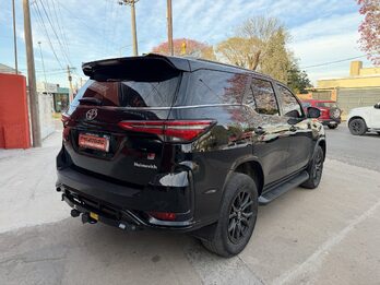 Toyota SW4 GR-S 2.8 4x4 AT 2022