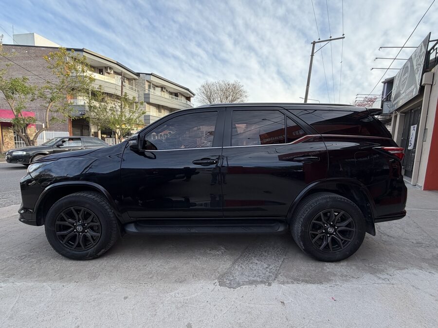 Toyota SW4 GR-S 2.8 4x4 AT 2022