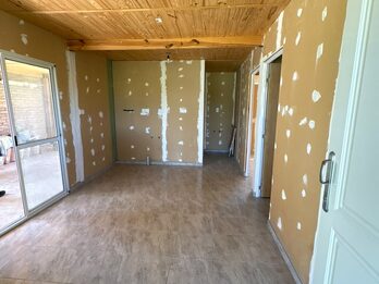 EN VENTA CASA QUINTA A FINALIZAR - BARRIO LAS ACACIAS, COLONIA AVELLANEDA