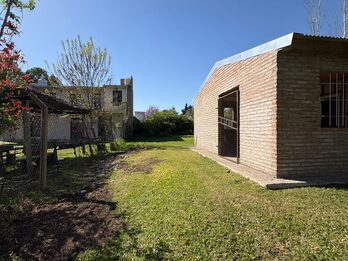 EN VENTA CASA QUINTA A FINALIZAR - BARRIO LAS ACACIAS, COLONIA AVELLANEDA
