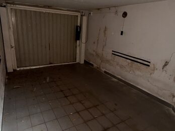 EN VENTA IMPORTANTE PROPIEDAD A REFACCIONAR - EXCELENTE UBICACION Y GRAN POTENCIAL
