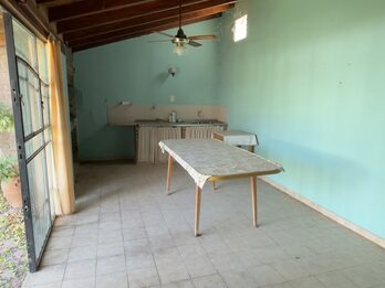 EN VENTA IMPORTANTE PROPIEDAD A REFACCIONAR - EXCELENTE UBICACION Y GRAN POTENCIAL