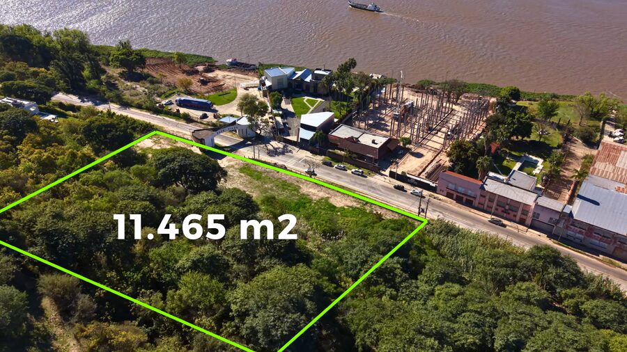 Vendo gran terreno sobre Av. Estrada ideal para desarrollo inmobiliario
