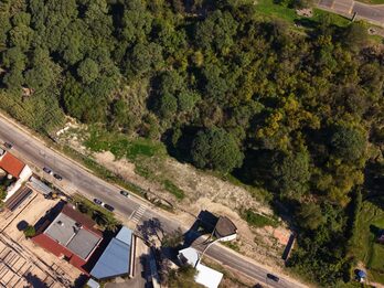 Vendo gran terreno sobre Av. Estrada ideal para desarrollo inmobiliario