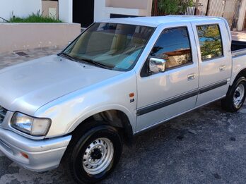 Isuzu 200 mil km 1998