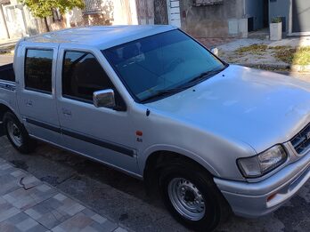 Isuzu 200 mil km 1998