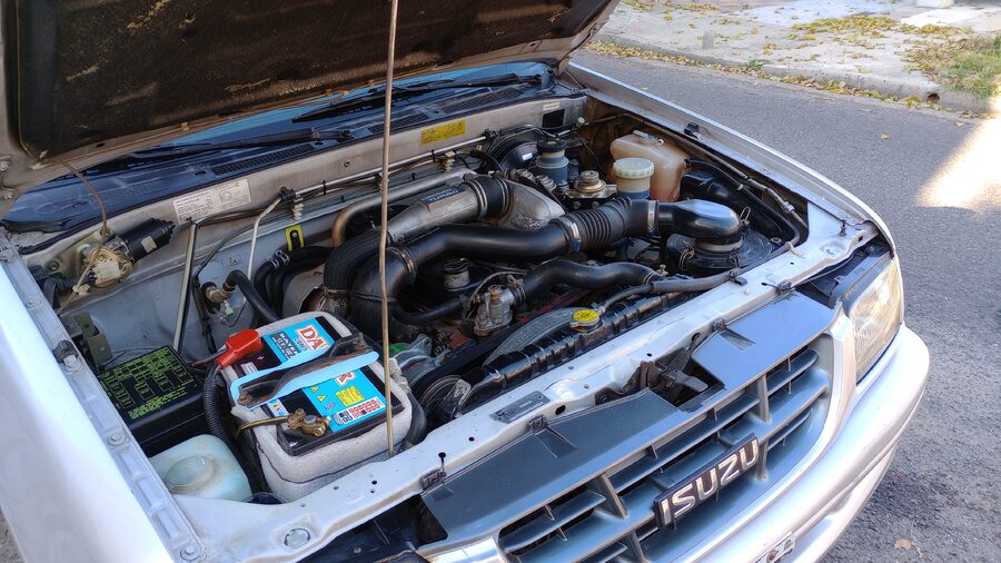 Isuzu 200 mil km 1998
