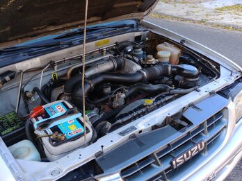Isuzu 200 mil km 1998