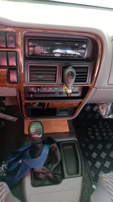 Isuzu 200 mil km 1998