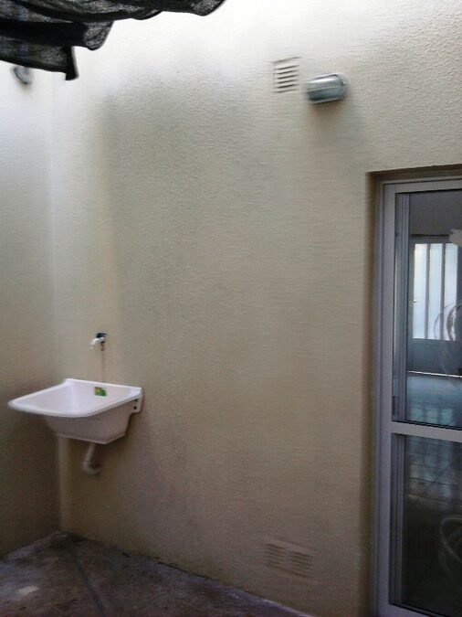 Alquila Hermoso y amplio duplex sobre calle S. Zavalia y B. Parera