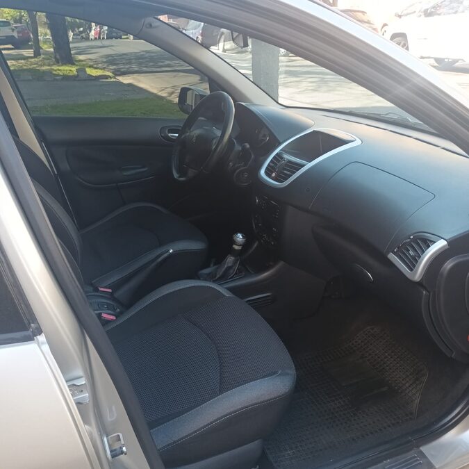 PEUGEOT 207 2012 - FINANCIACION