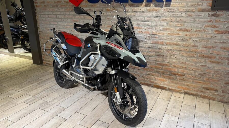 BMW R 1250 GS ADV FULL. Recibo vehículos.
