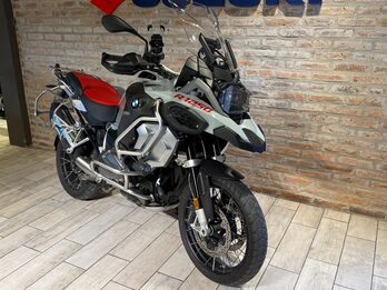 BMW R 1250 GS ADV FULL. Recibo vehículos.