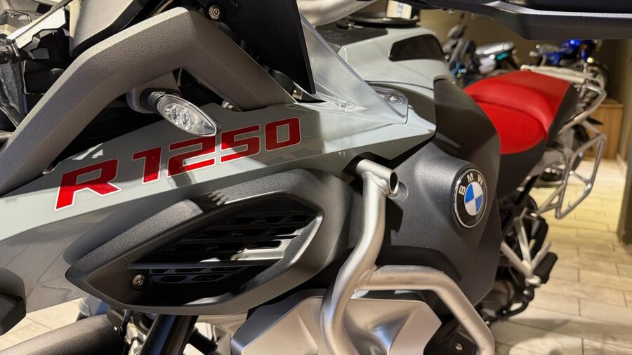 BMW R 1250 GS ADV FULL. Recibo vehículos.
