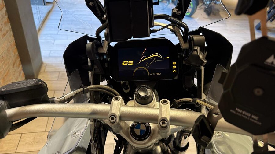 BMW R 1250 GS ADV FULL. Recibo vehículos.