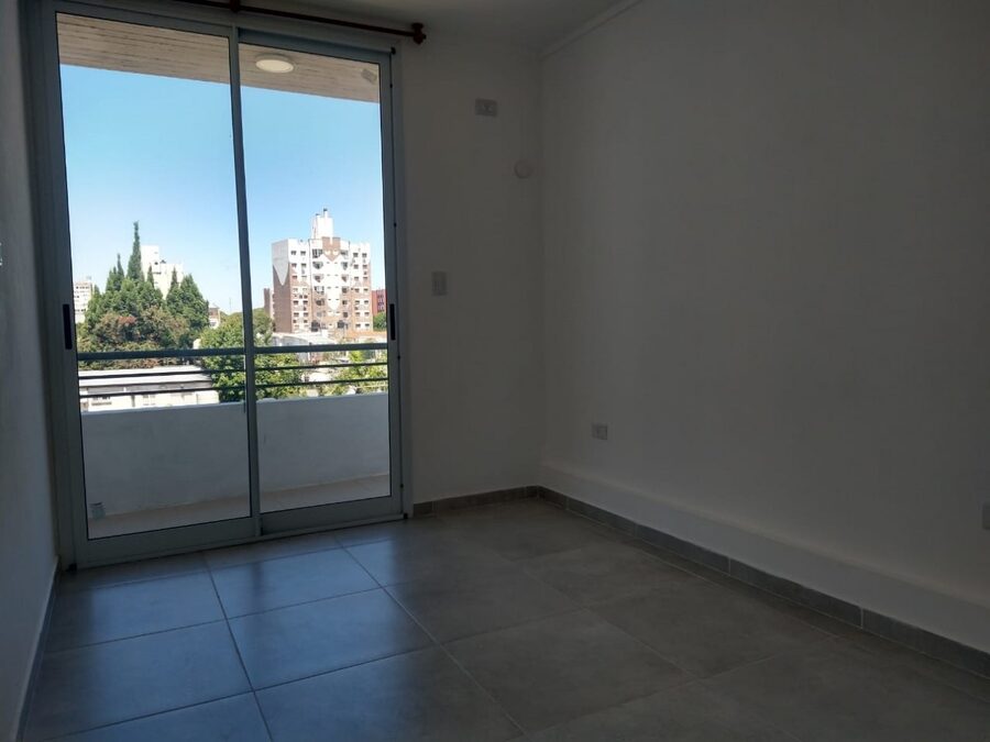 VENDO DEPARTAMENTOS 1 DORMITORIO - URQUIZA Y CORDOBA.