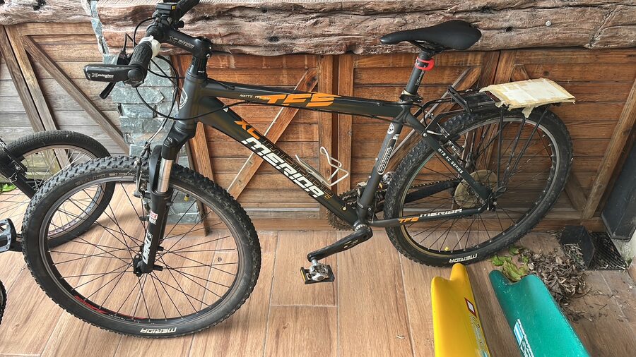 Bicicleta MEDIDA MATTS 1200 TSF - Rodado 26 -Talla 18. Equipamiento de 1°.
