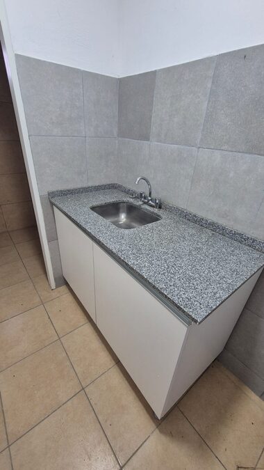 SE ALQUILA | Local comercial en B° Procrear