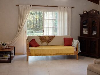Casa Quinta a 5' del centro - Terreno 2000m2 . Casa Principal + Casa Secundaria