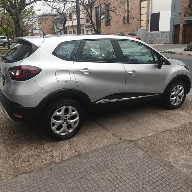RENAULT CAPTUR 2017