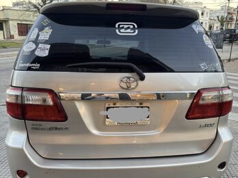 Toyota Hilux SW4