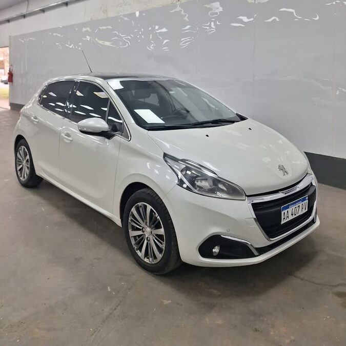 PEUGEOT 208 FELINE 1.6 – 2016 – 69000 KM