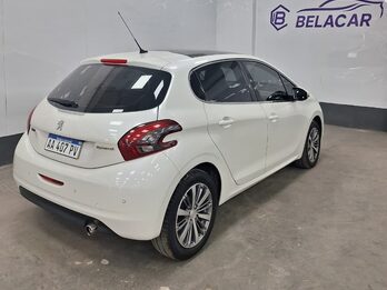 PEUGEOT 208 FELINE 1.6 – 2016 – 69000 KM