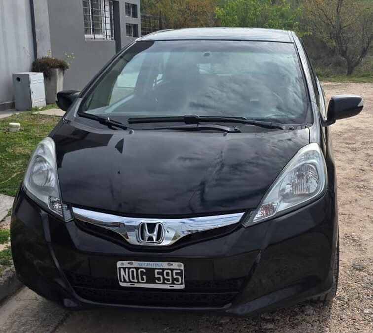 Vendo Honda FIT 2014 exl
