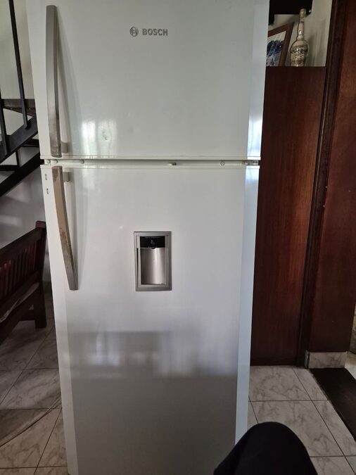VENDO HELADERA BOSCH 403 LITROS