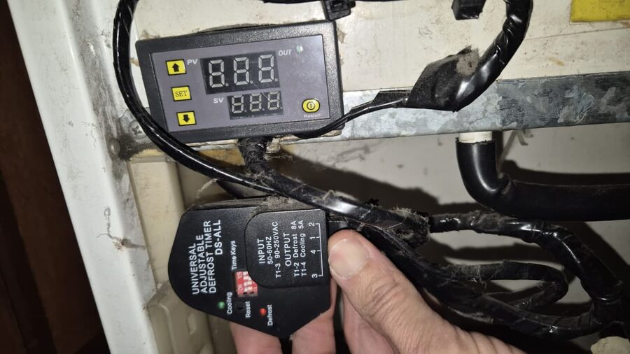 VENDO HELADERA BOSCH 403 LITROS