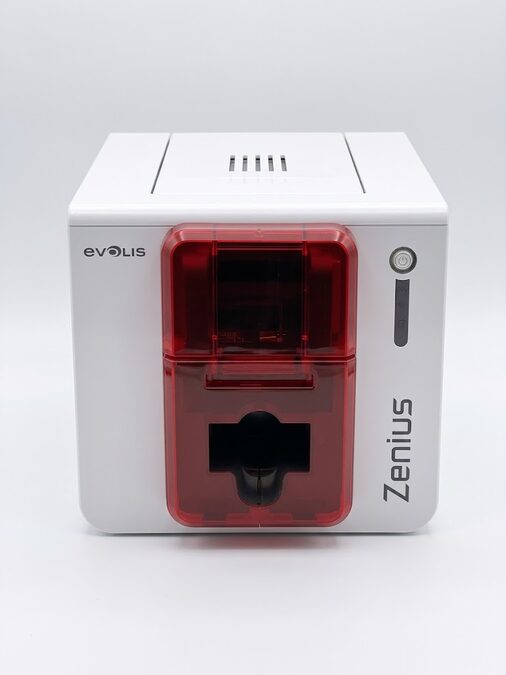 IMPRESORA DE TARJETAS PLASTICAS EVOLIS ZENIUS