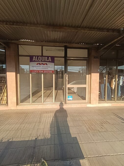 ALQUILER LOCAL COMERCIAL CALLE AV RAMIREZ AL 3000