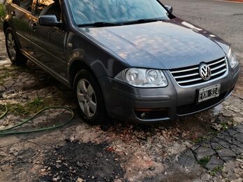 "Me venden" Bora trendline 2009