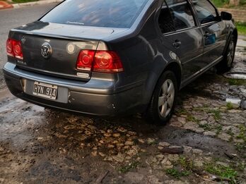 "Me venden" Bora trendline 2009