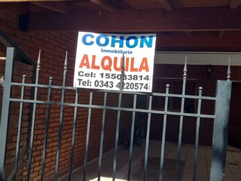 duplex dos dormitorios cochera parrilla fondo AA .fondo verde limonero