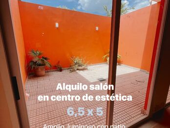 Alquilo local en Centro de estética