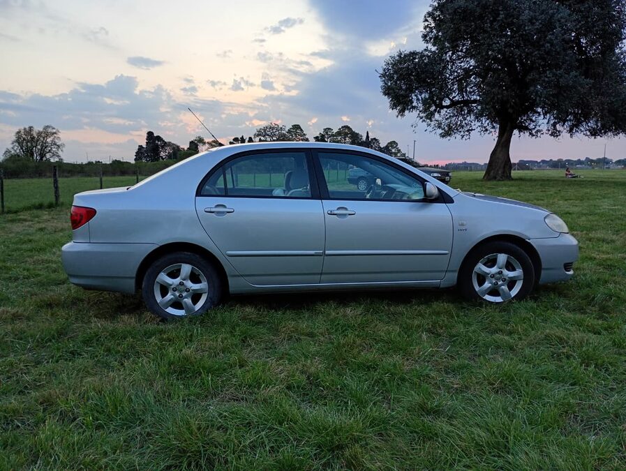 Corolla 2005 XEI GNC