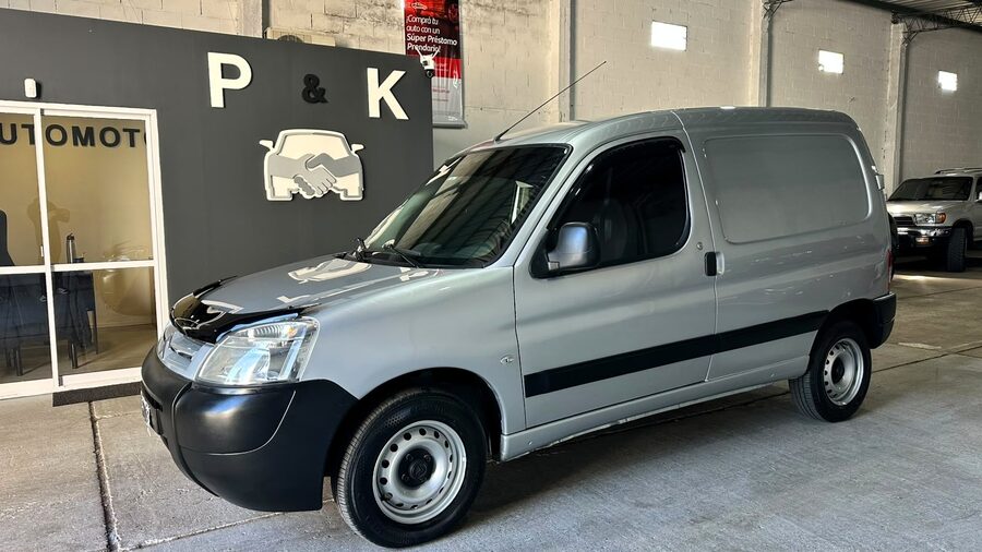 HERMOSA BERLINGO HDI FURGON