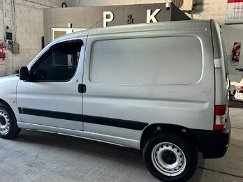 HERMOSA BERLINGO HDI FURGON